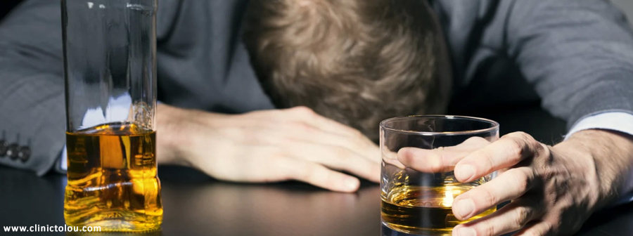 رابطه تنهایی و اعتیاد به الکل